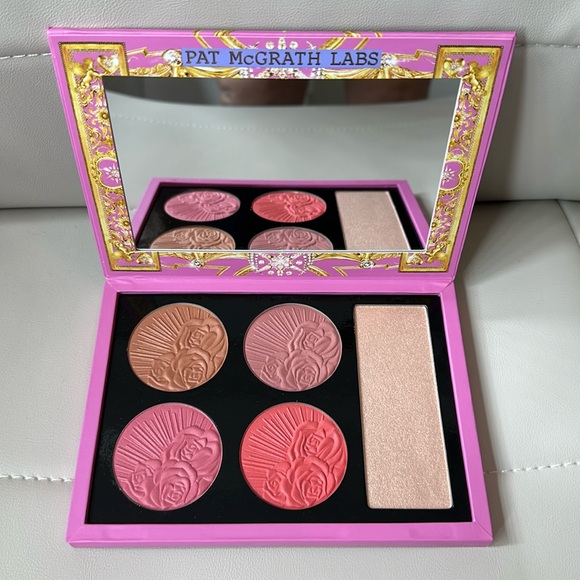 Pat McGrath DIVINE ROSE Divine Blush + Glow Cheek Palette LE - Picture 1 of 4